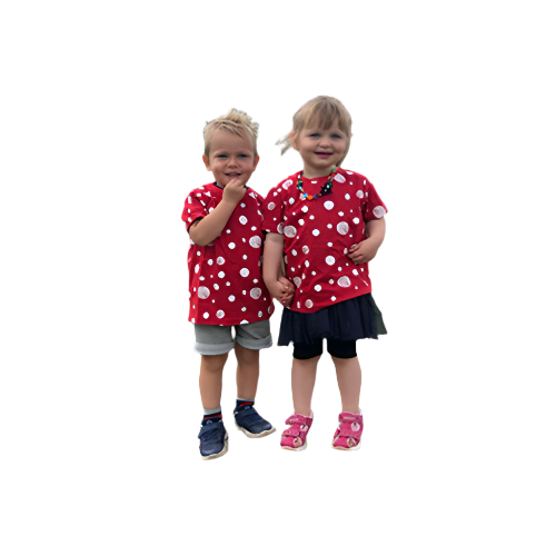 Polkaprikket t-shirt (str. 92-152-S)